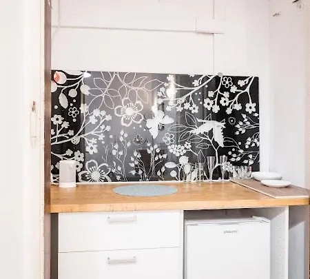 3b Apartment